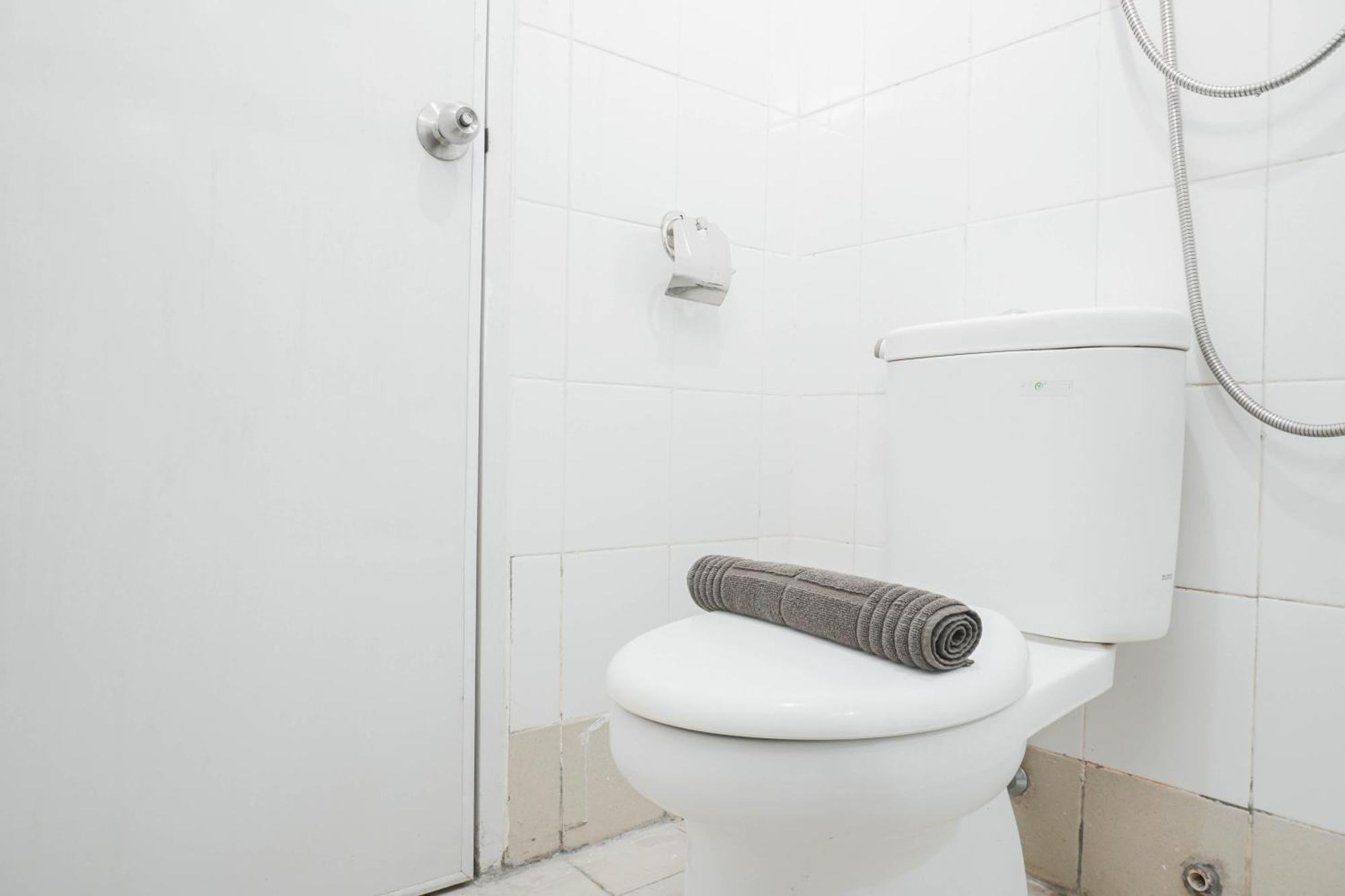 Elegant 2br At Bassura By Travelio *